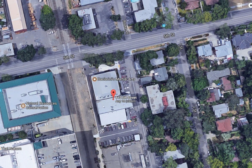 More Photos Of 912 5th St, Davis Coworking Space