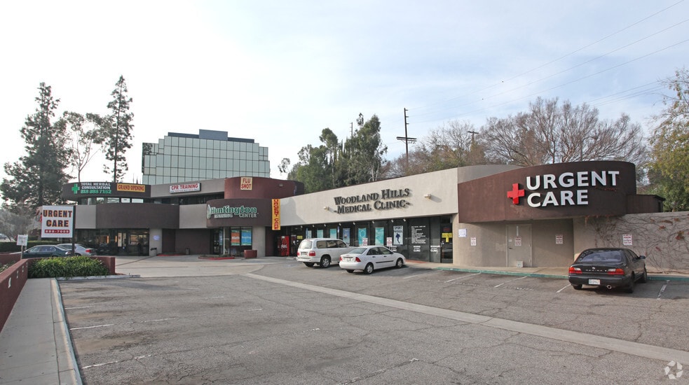 Primary Photo Of 5975-5999 Topanga Canyon Blvd, Woodland Hills Storefront For Lease