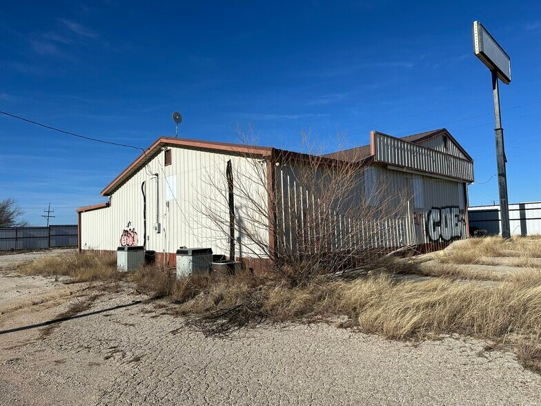 More Photos Of 13570 US Highway 287, Bellevue Auto Repair For Sale