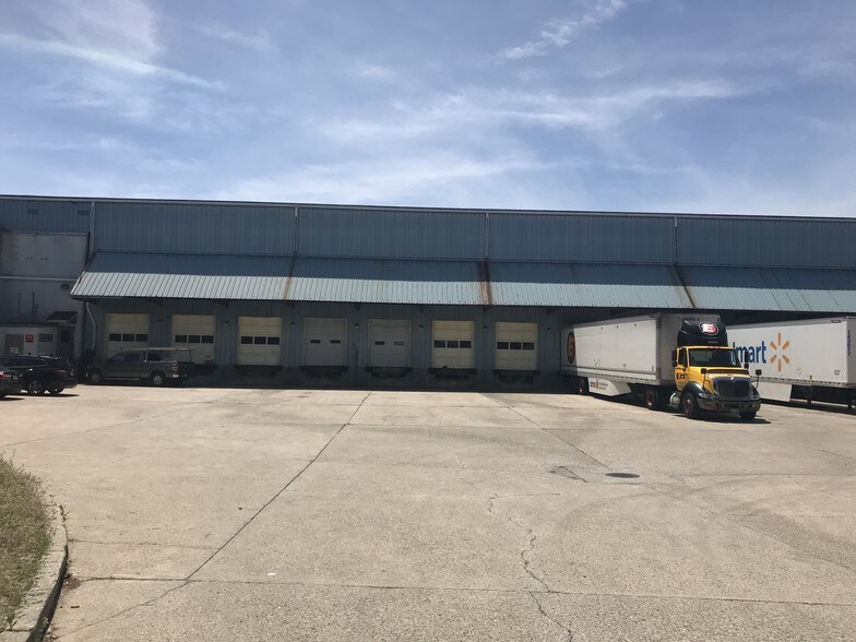 More Photos Of 241 Francis Ave, Mansfield Warehouse For Lease