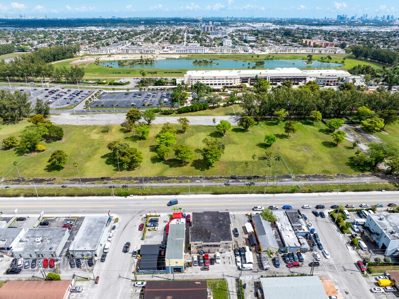 More Photos Of 2692 Palm Ave, Hialeah Auto Repair For Sale