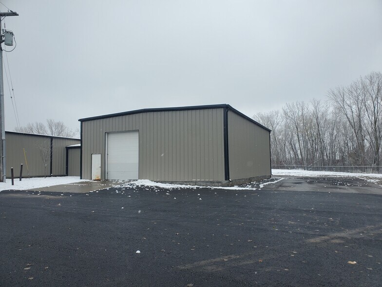 More Photos Of 4974 E Main Street Rd, Batavia Freestanding For Lease