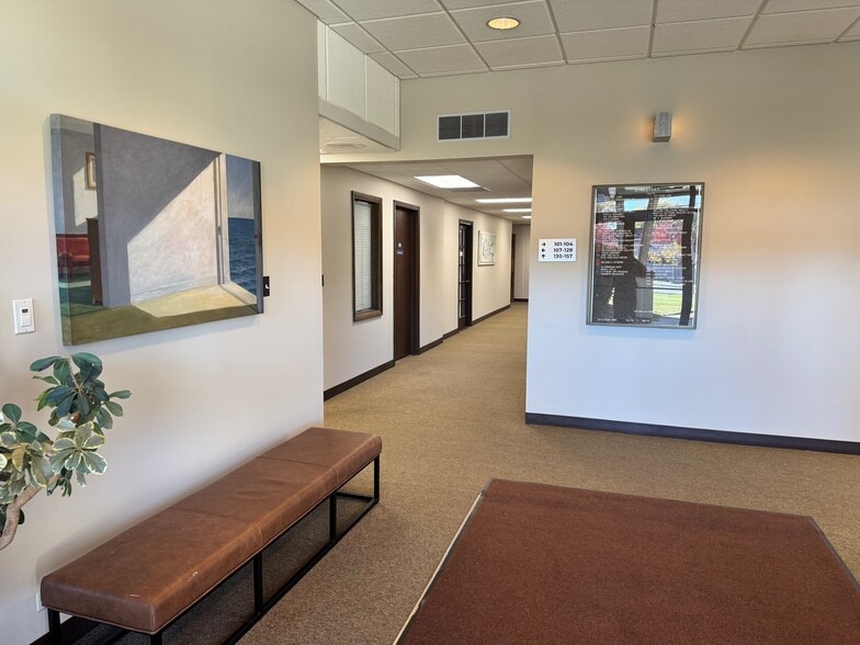 More Photos Of 800 W Central Rd, Mount Prospect Unknown For Lease