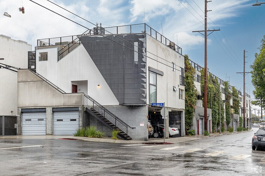 Primary Photo Of 1113 Electric Ave, Venice Loft Creative Space For Sale