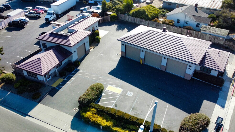 More Photos Of 2100 Del Monte Ave, Monterey Auto Repair For Sale