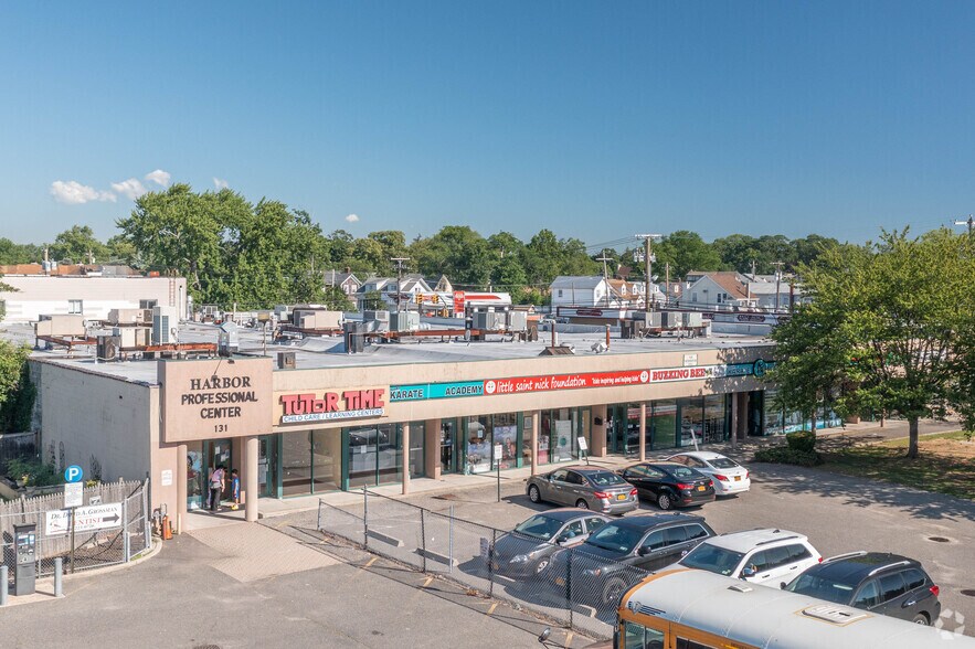 More Photos Of 131 Main St, East Rockaway General Retail For Sale