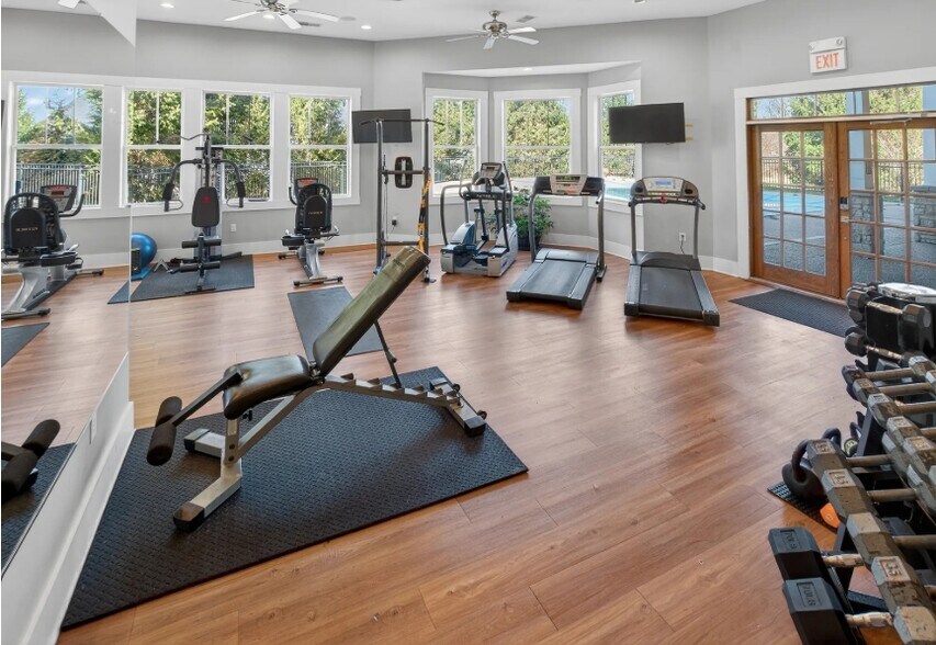More Photos Of 2020 Walden Blvd, Cape Girardeau Apartments For Sale