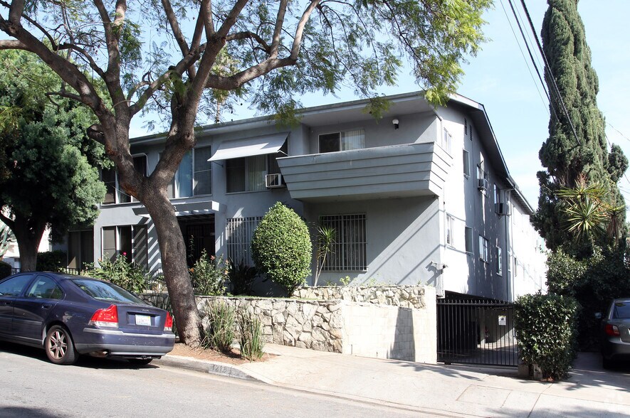 More Photos Of 1218 N Laurel Ave, West Hollywood Apartments For Sale