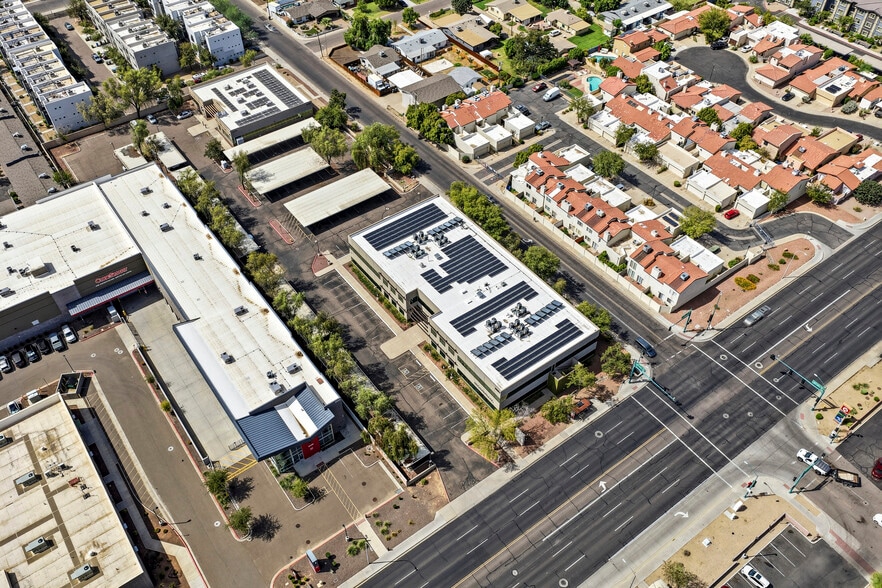 More Photos Of 2051 W Northern Ave, Phoenix Medical For Lease