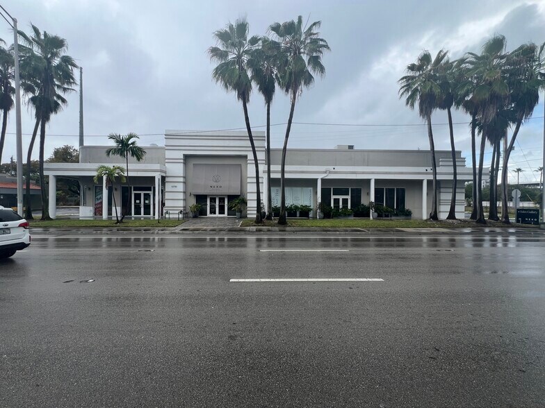 More Photos Of 13750 Biscayne Blvd, North Miami Beach Unknown For Lease