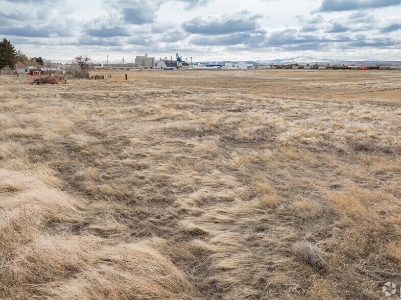 More Photos Of 0 Pioneer Rd, Blackfoot Land For Sale