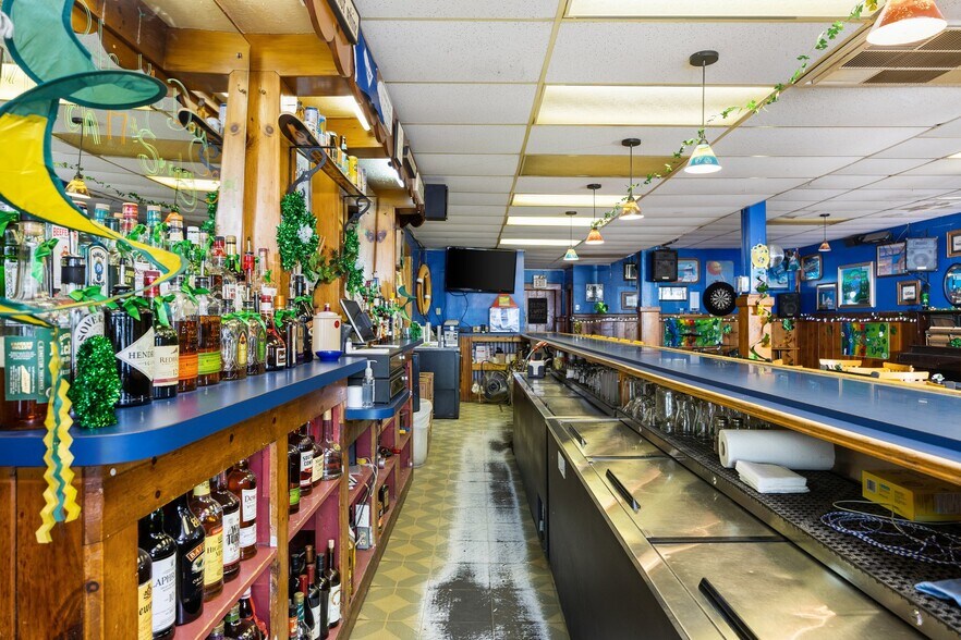 More Photos Of , Beaver Island General Retail For Sale