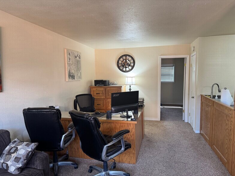 More Photos Of 111 W Hird St, Gainesville Apartments For Sale