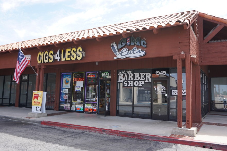 More Photos Of 1915-1989 W Avenue L, Lancaster Unknown For Lease