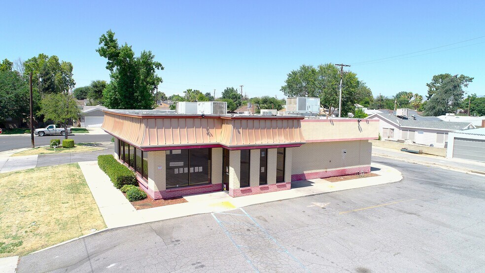 More Photos Of 2500 N Chester Ave, Bakersfield Fast Food For Lease