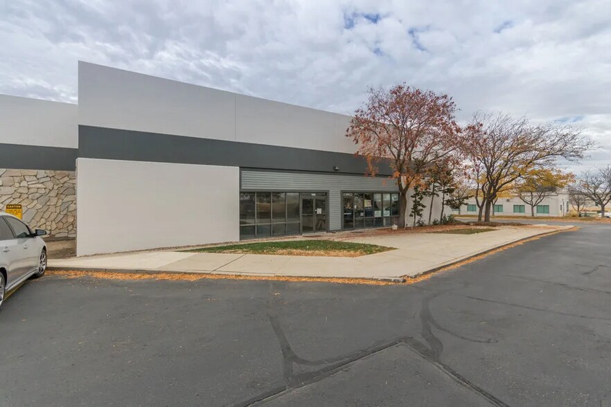 More Photos Of 1057-1159 Exchange St, Boise Distribution For Lease