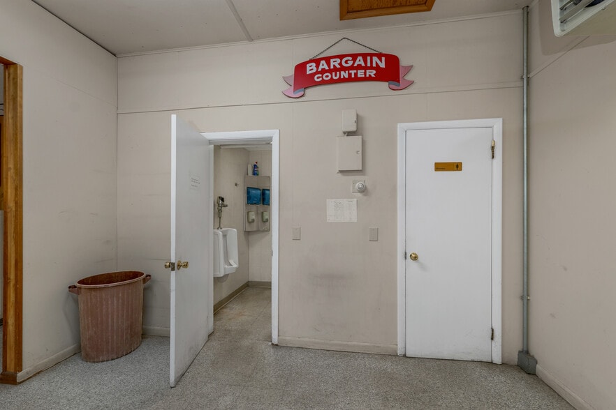 More Photos Of 935 Union Ave, Laconia Industrial For Sale