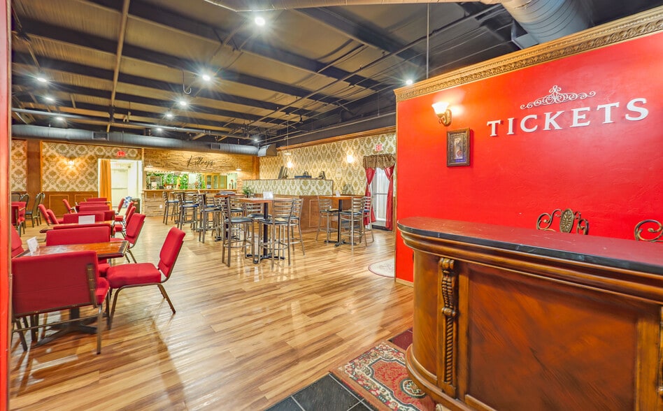 More Photos Of 290-292 N Huachuca Blvd, Huachuca City Restaurant For Sale