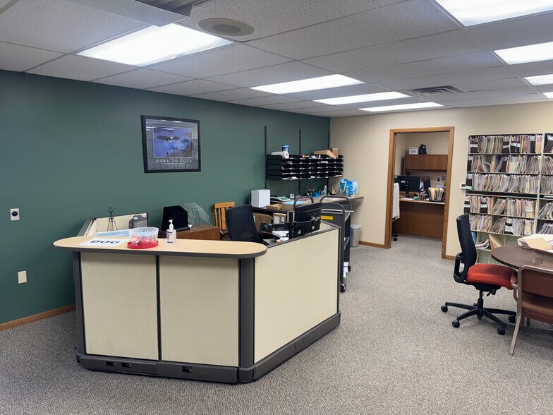 More Photos Of 1434 Progress Ln, Omro Distribution For Lease