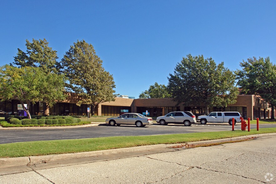 More Photos Of 3525 NW 56th St, Oklahoma City Office For Lease