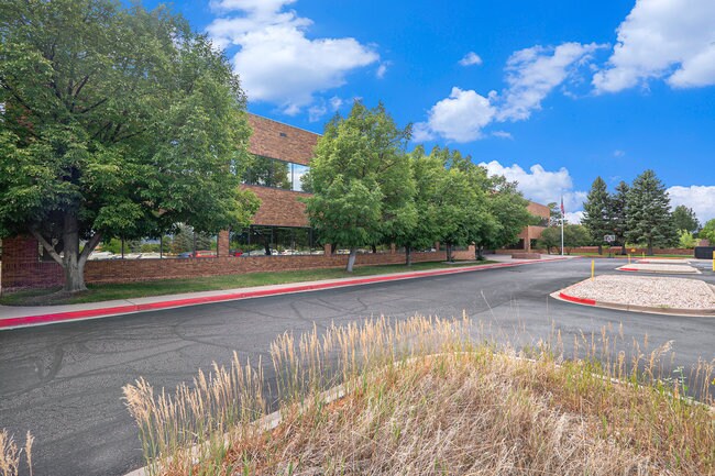 More Photos Of 1101 W Mineral Ave, Littleton Office For Sale