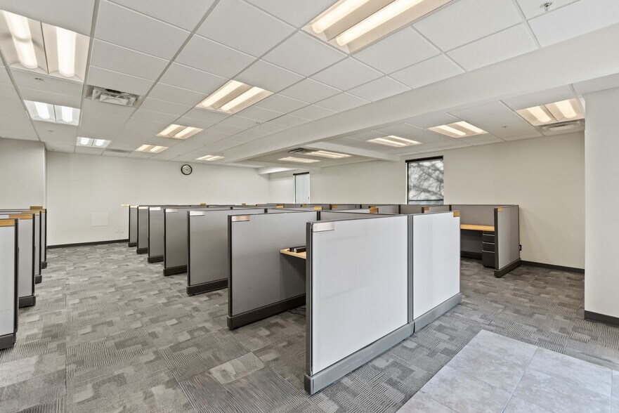 More Photos Of 1682-1688 W 820 N, Provo Office For Lease