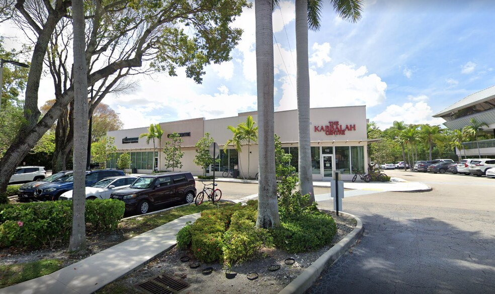 More Photos Of 21301 Powerline Rd, Boca Raton Medical For Sale