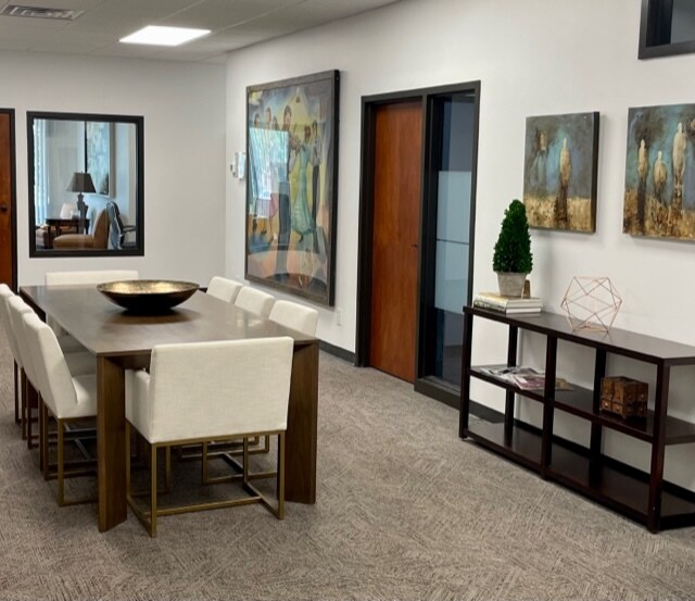 More Photos Of 55 Music Square E, Nashville Office For Lease