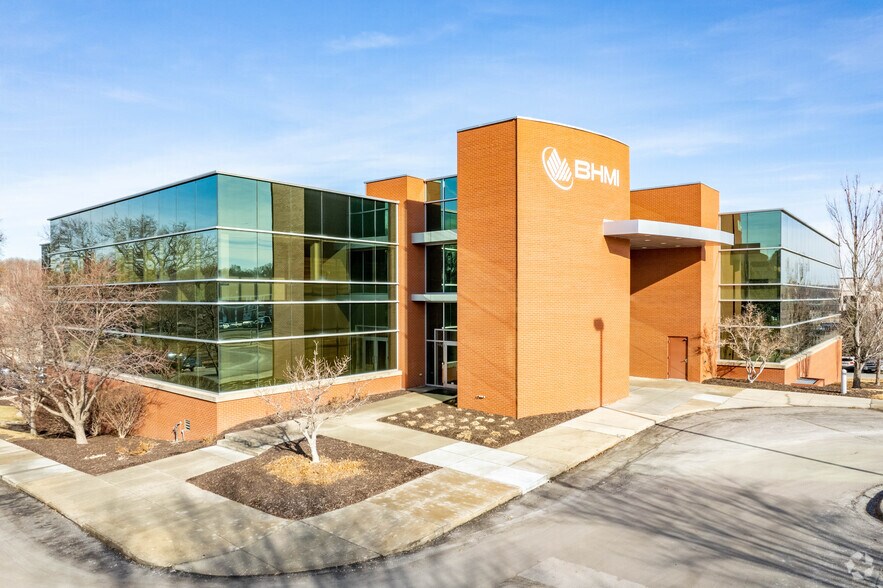 Primary Photo Of 11602 W Center Rd, Omaha Coworking Space