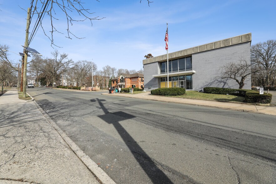 More Photos Of 201 N Hermitage Ave, Trenton Freestanding For Sale
