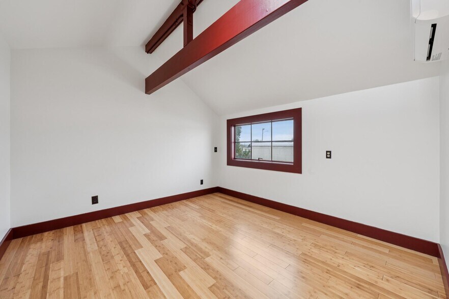 More Photos Of 253 S 25th St, Richmond Flex For Sale