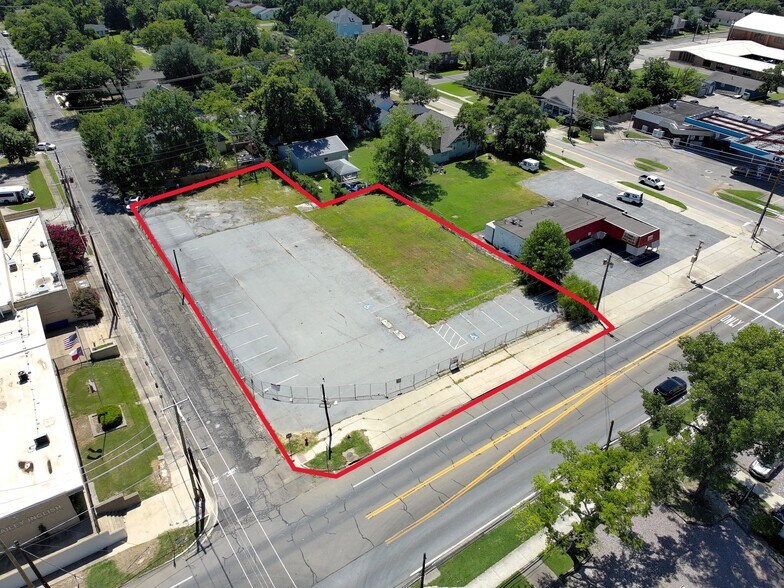 More Photos Of 920 N Center St, Bonham Land For Sale