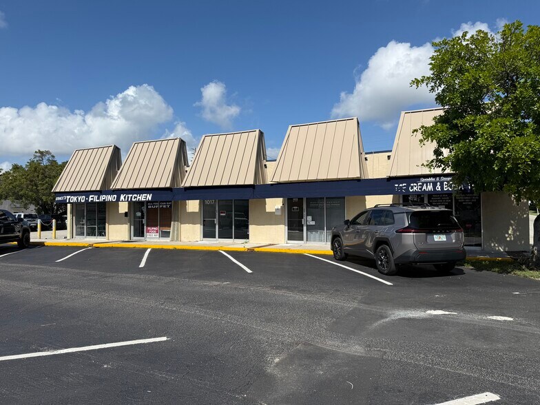 Primary Photo Of 1015-1019 SE 17th St, Fort Lauderdale Freestanding For Lease