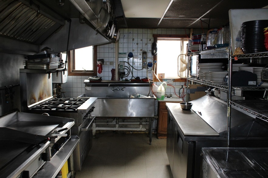More Photos Of 181 Waterville Rd, Belfast Restaurant For Lease