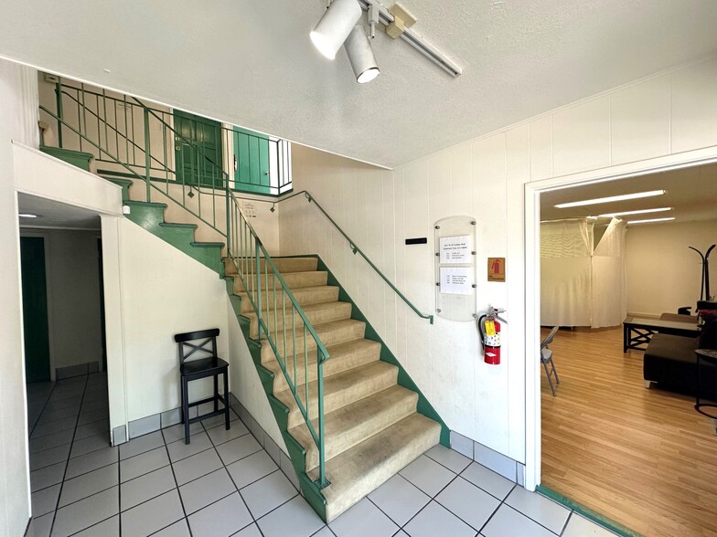 More Photos Of 1621 W El Camino Real, Mountain View Medical For Sale