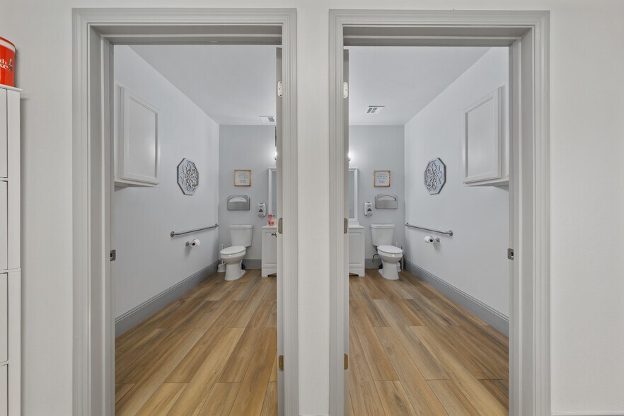 More Photos Of 4777 Caughlin Pky, Reno Office For Sale