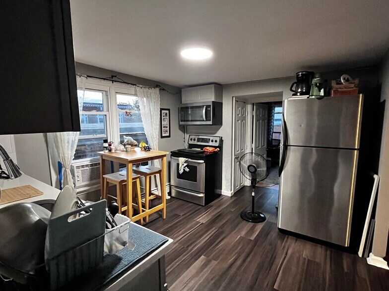 More Photos Of 26 Child St, Warren Apartments For Sale