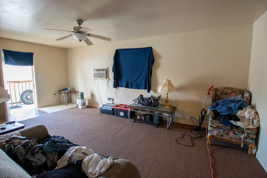 More Photos Of 28 E Main St, Halliday Self Storage For Sale