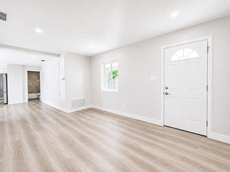 More Photos Of 1977 5th St, La Verne Multifamily For Sale