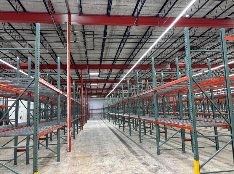 More Photos Of 6682 NW 16th Ter, Fort Lauderdale Warehouse For Lease