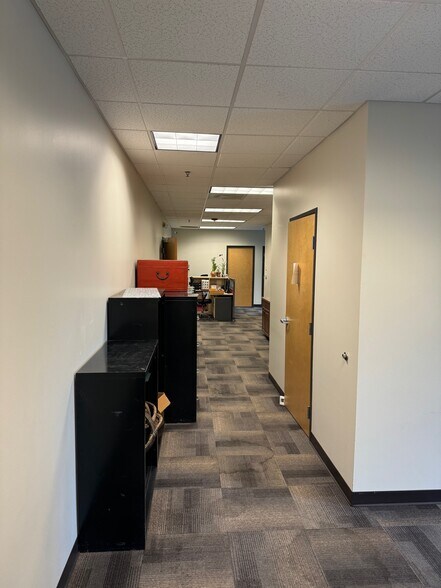 More Photos Of 14010 NE 3rd Ct, Vancouver Warehouse For Lease