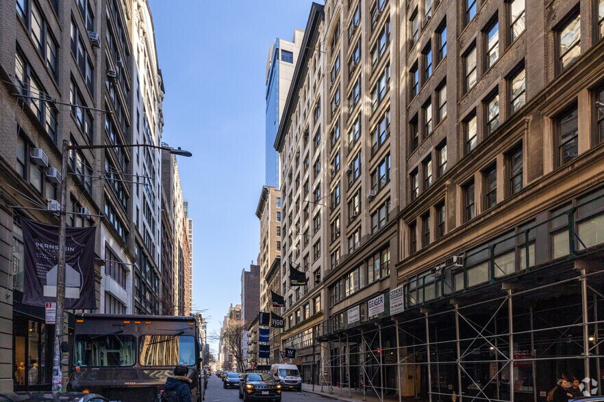 More Photos Of 138 W 25th St, New York Loft Creative Space For Lease