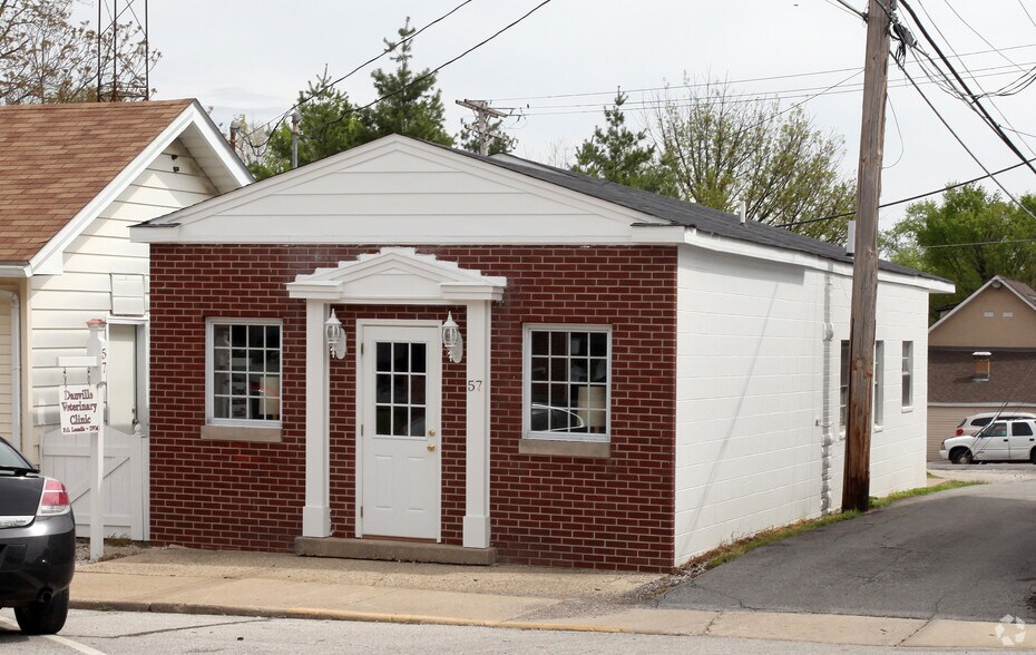 More Photos Of 57 N Washington St, Danville Storefront Retail Office For Lease