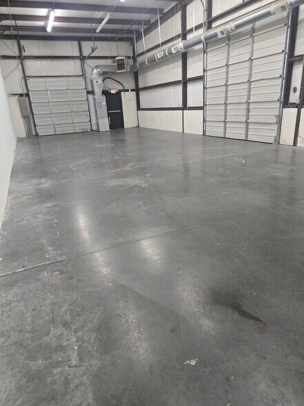 More Photos Of 1113 Technology Dr, Indian Trail Warehouse For Lease