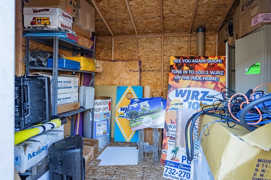 More Photos Of 641 Beach Ave, Stafford Airport For Sale