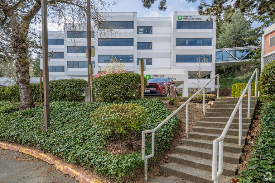 More Photos Of 16259 Sylvester Rd SW, Burien Medical For Lease