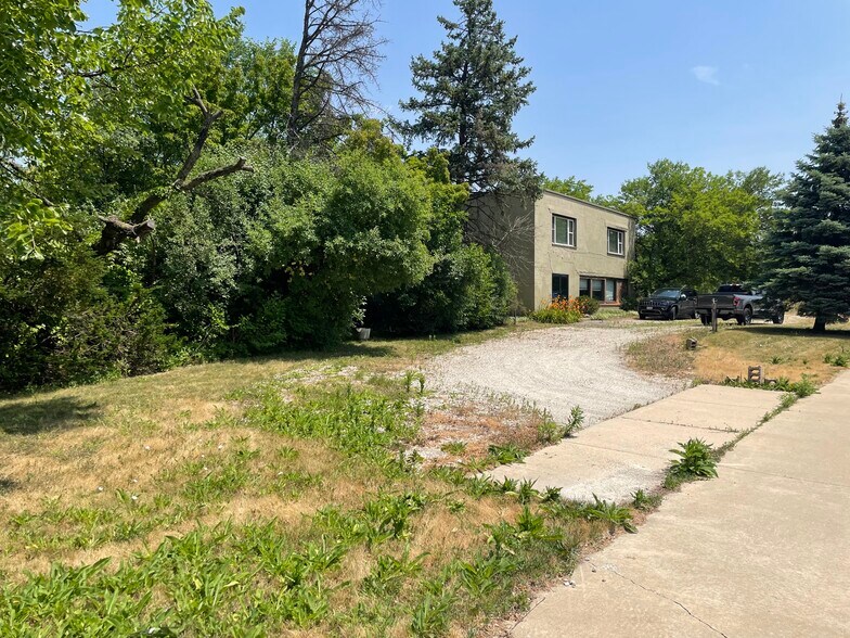 More Photos Of 2260 E New York St, Aurora Land For Sale