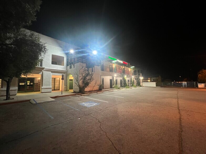 More Photos Of 38424 10th St, Palmdale Office For Sale