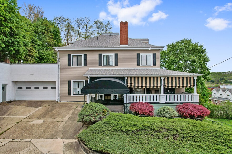 More Photos Of 701 Thompson Ave, Donora Funeral Home For Sale