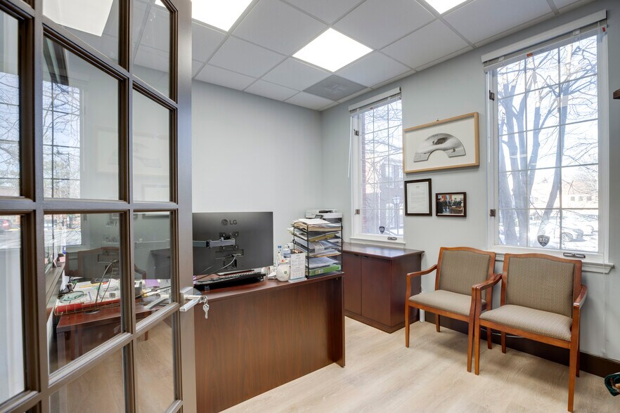 More Photos Of 7008 Little River Tpke, Annandale Medical For Sale